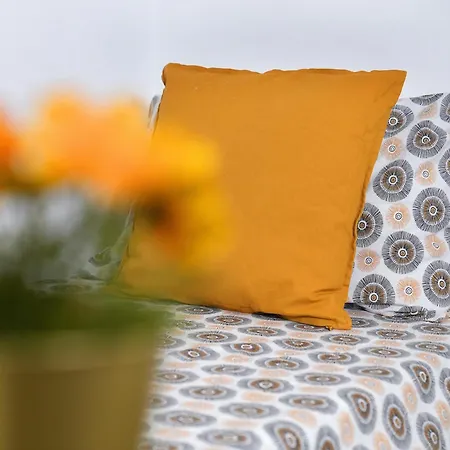 Civico 19 * Sannicandro di Bari